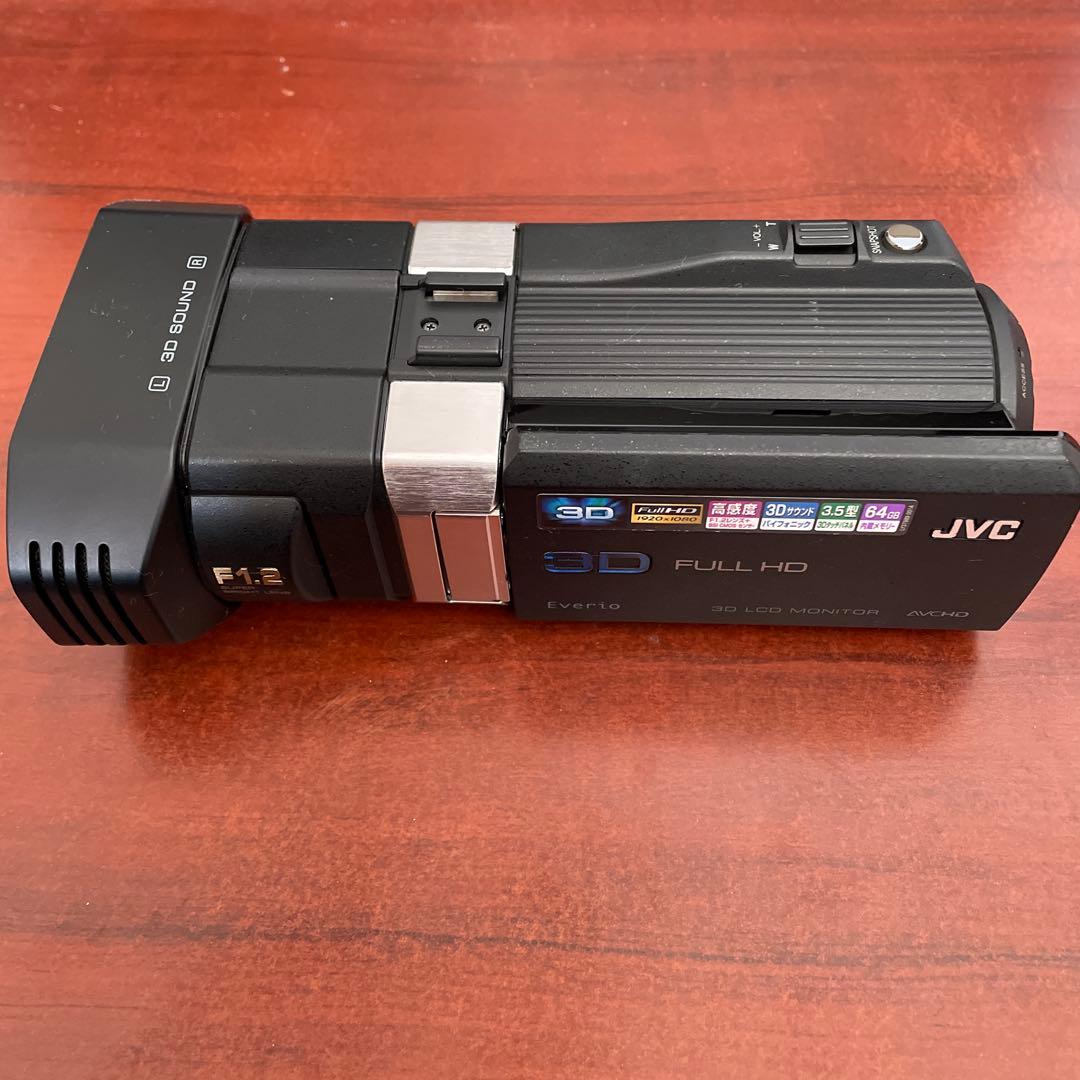 JVC（ビクター）　3Dビデオカメラ　Everio　GS-TD1