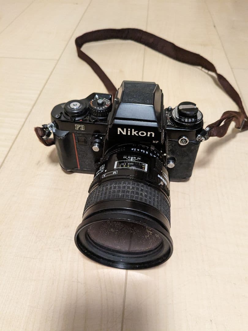ニコン　一眼レフカメラ
