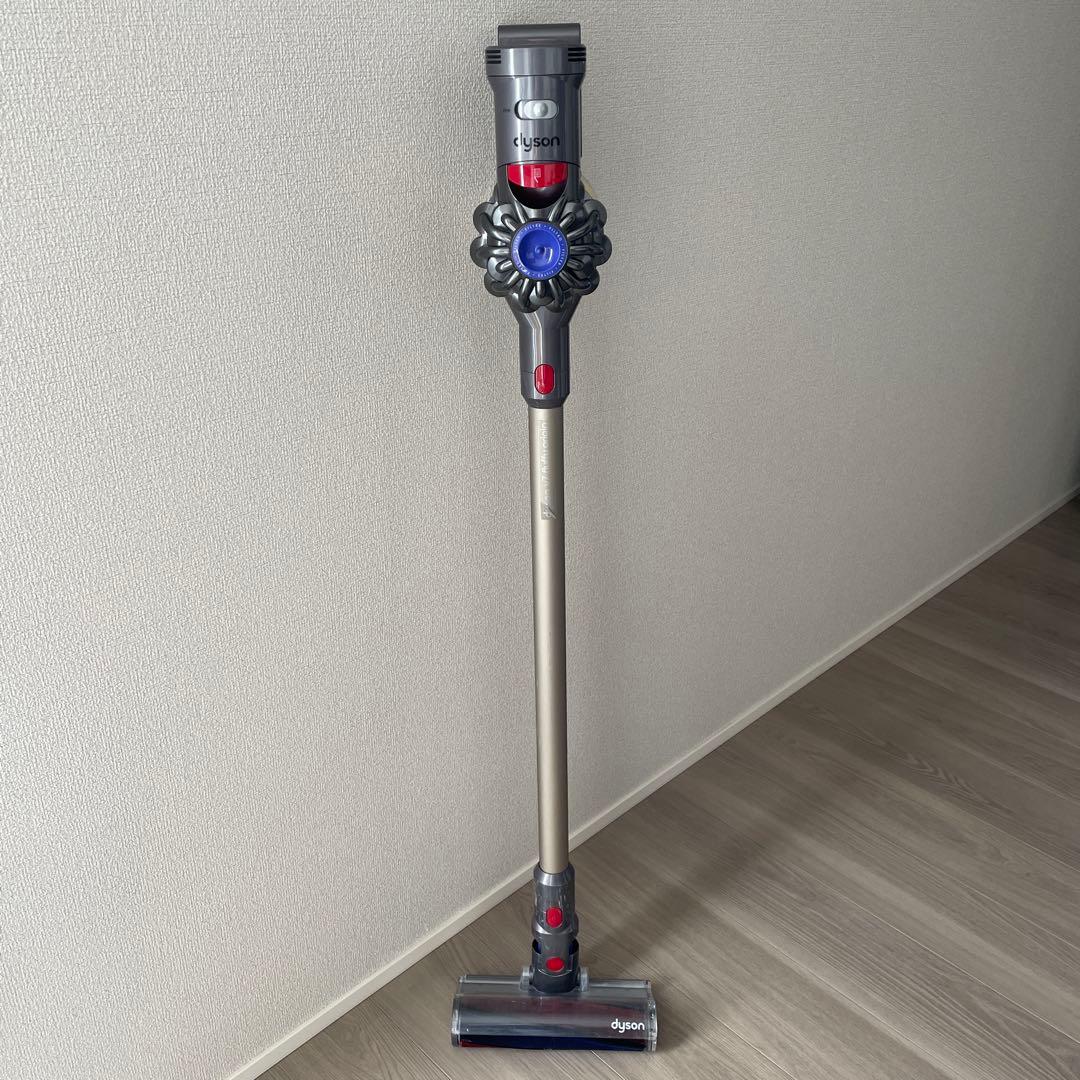 dyson V7コードレス スティッククリーナー 本体+ノズル+スタンドセット