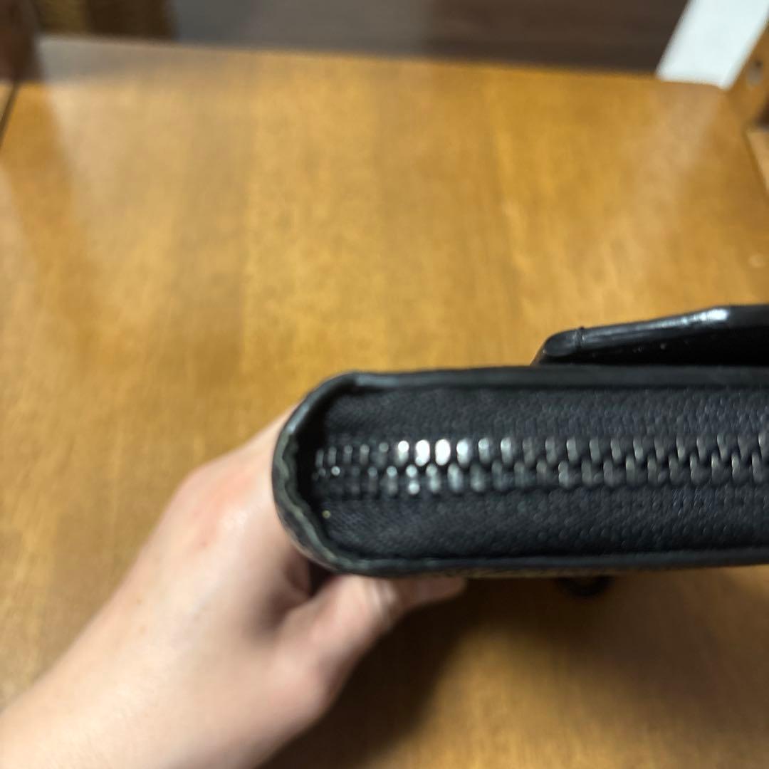 ルイヴィトン アエログラム ジッピードラゴンヌ トリヨン　クラッチバッグ　財布