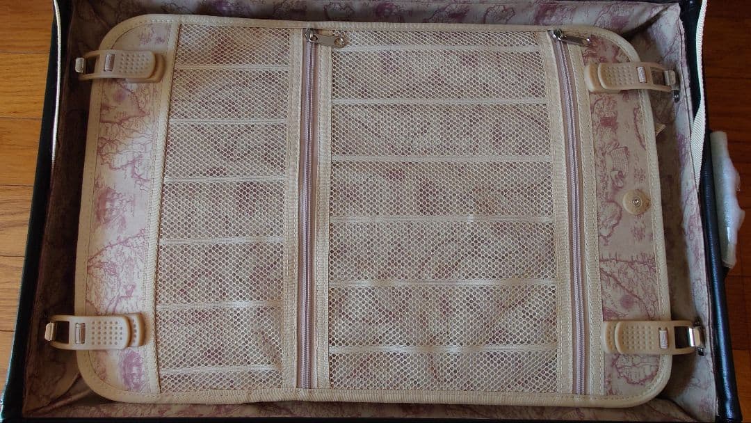 WORLD TRUNK キャリーケース 35L