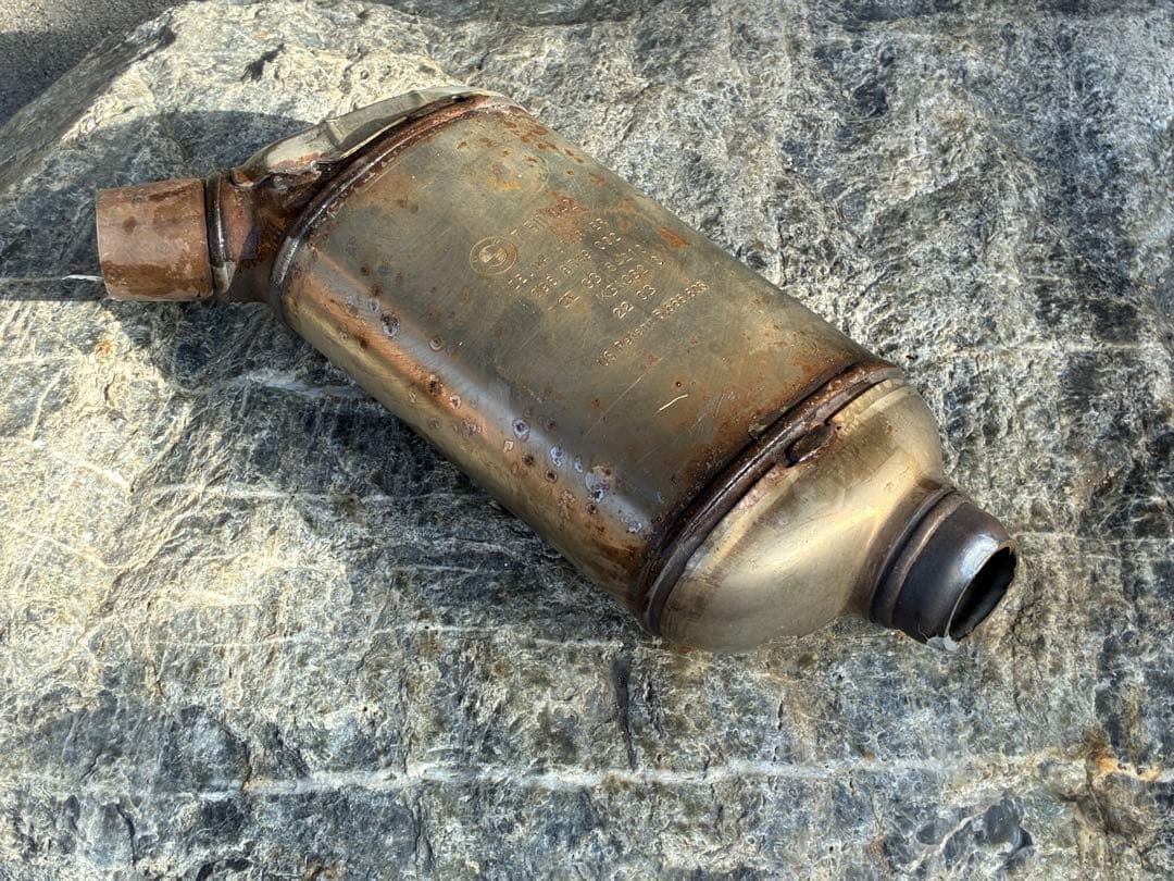  E46 316i 318 ci キャタライザー Catalyst