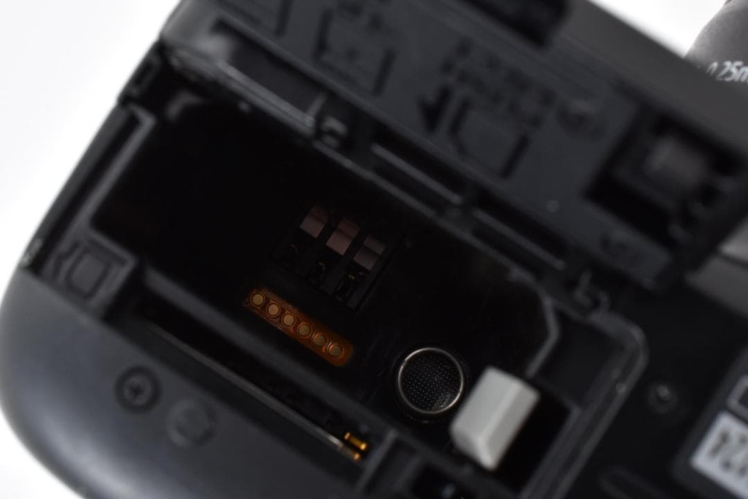 ✨シャッター数少なめ✨Canon kiss X50 手ぶれ補正 バック付き