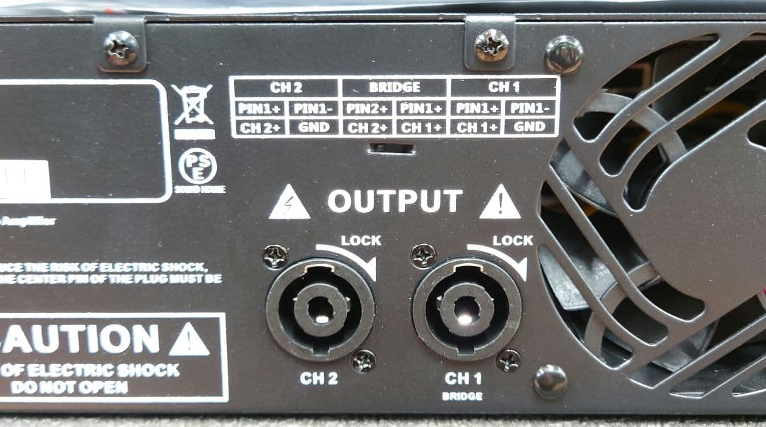 ■■CLASSIC PRO CPX2000 パワーアンプ