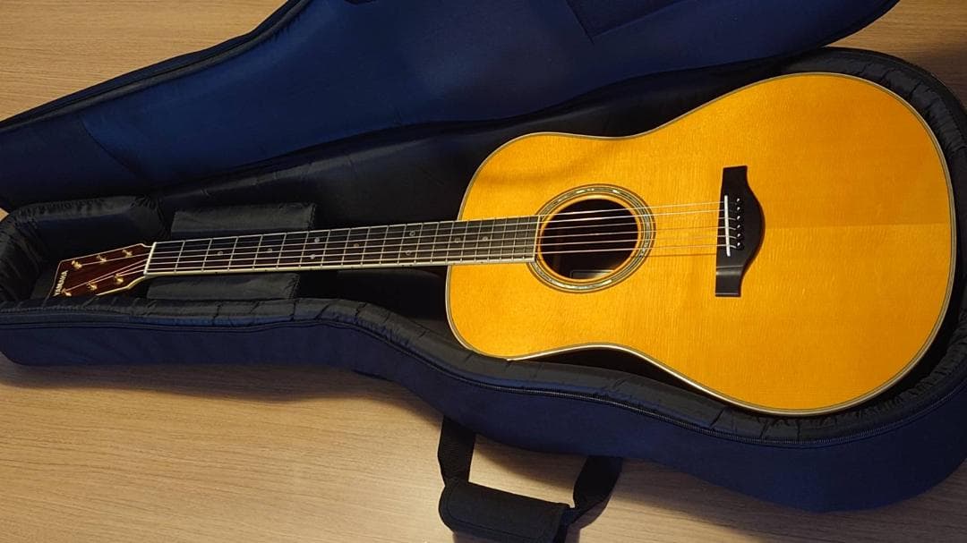 【YUKI.itzy0369】 ヤマハ　LL-TA エレアコ