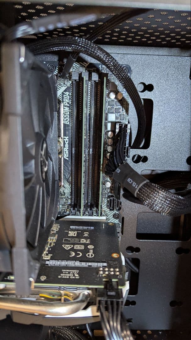 ほぼ新品 自作PC ryzen7 5700X 32GB RX570 M.2SSD