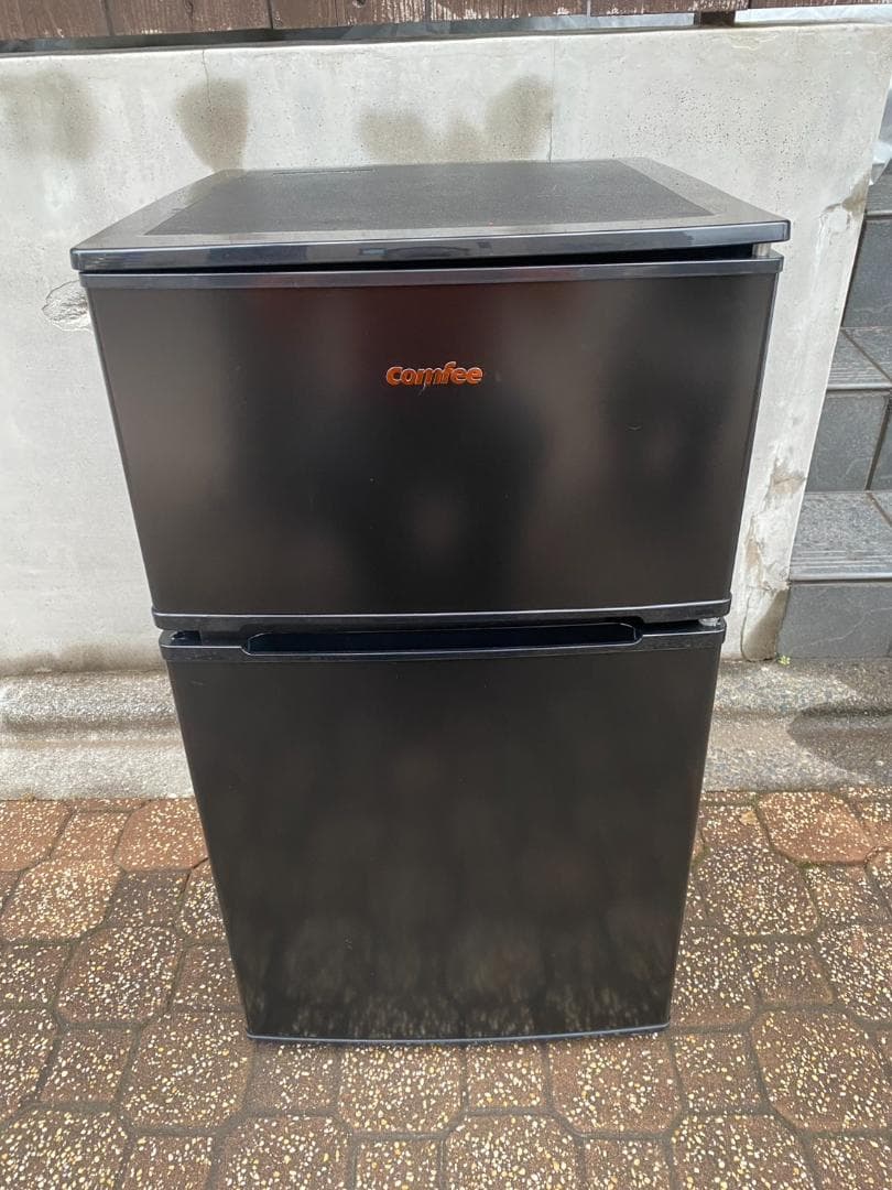 2024年製　COMFEEコンフィー　冷蔵庫　90L　RCT90BL(E)