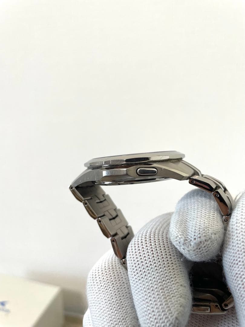 時計 CASIO OCEANUS Manta OCW-S2400-1AJF