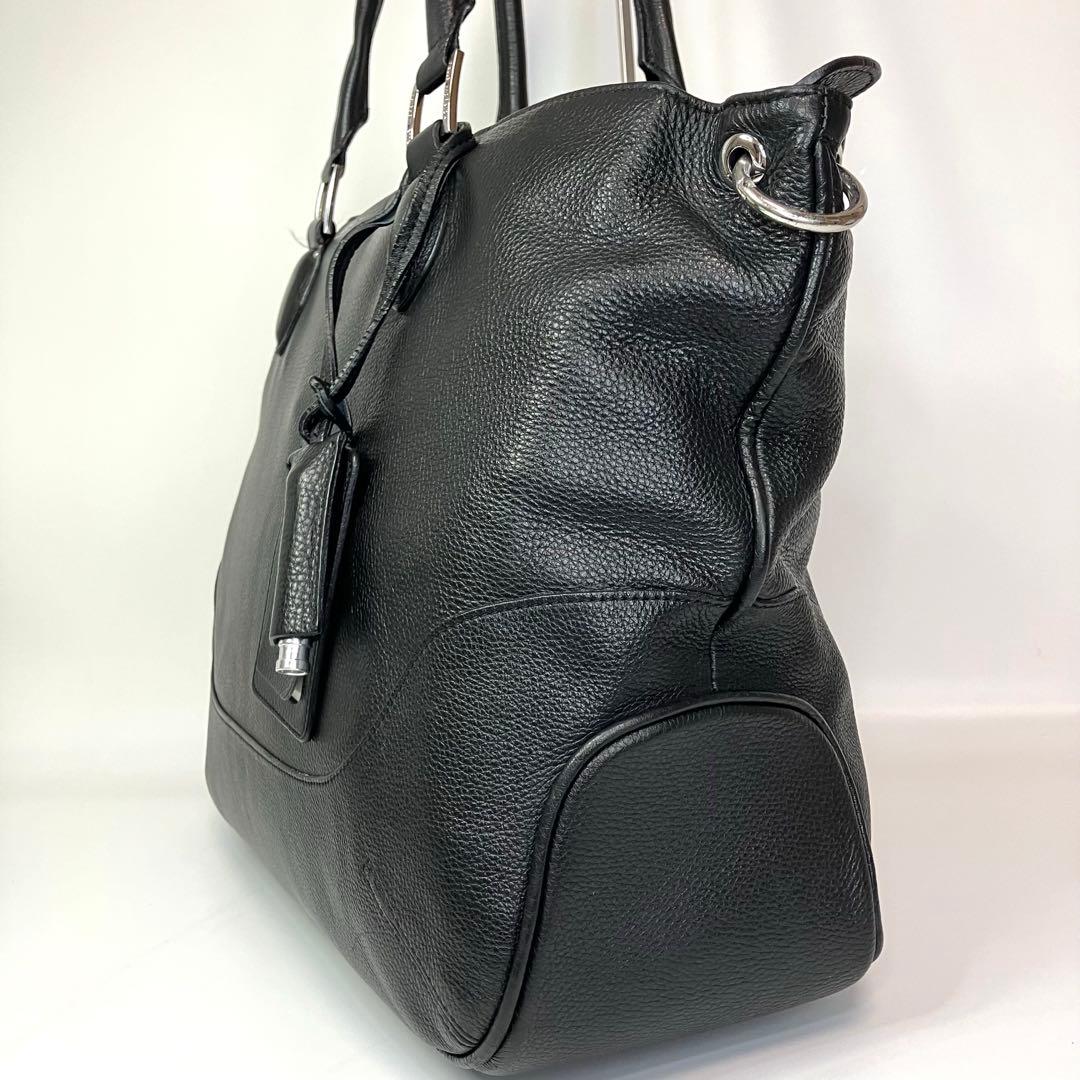 pelle morbida ペッレモルビダ レザー　トートバッグ　ビジネスバッグ