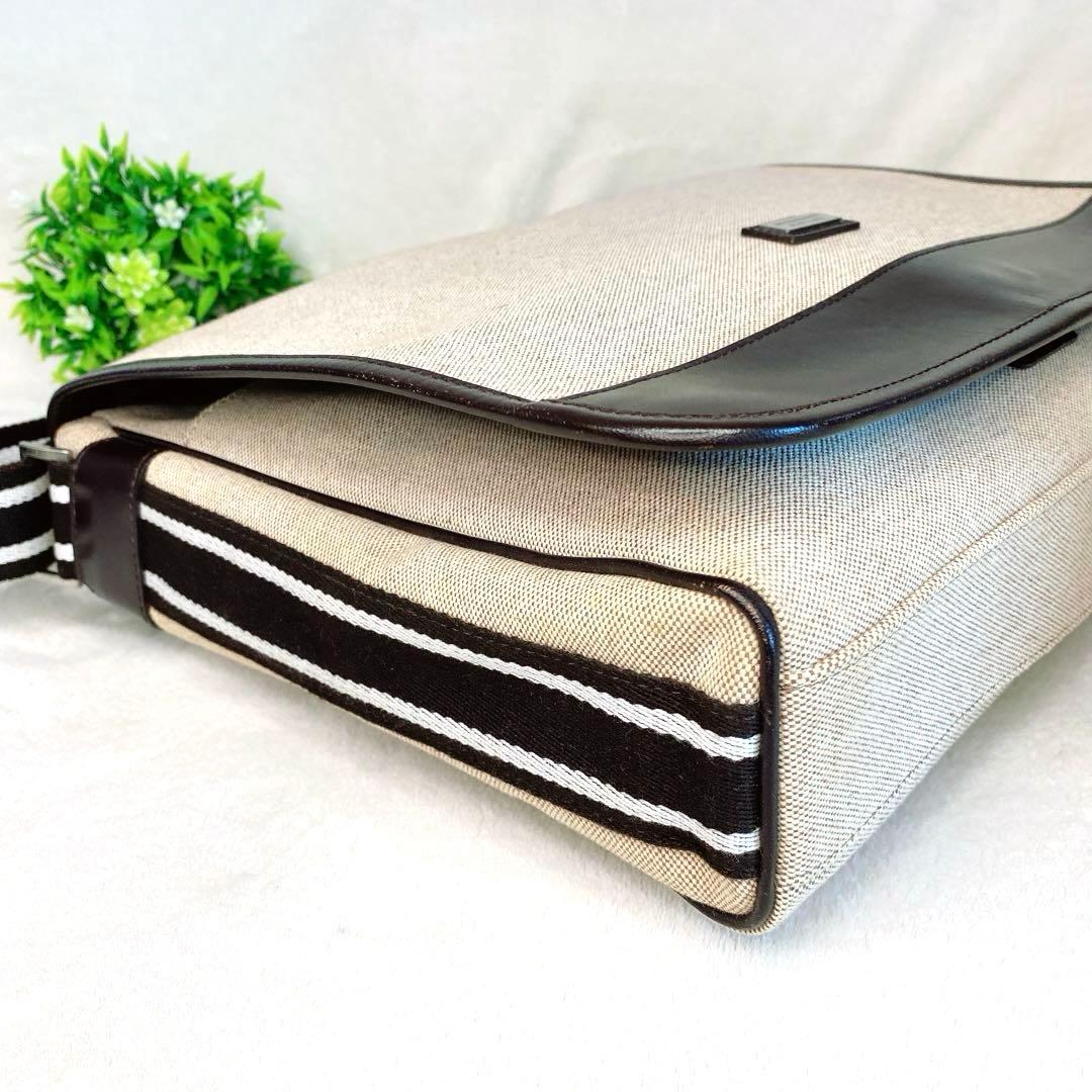 美品 バーバリーブラックレーベル ショルダーバッグ レザー キャンバス グレー