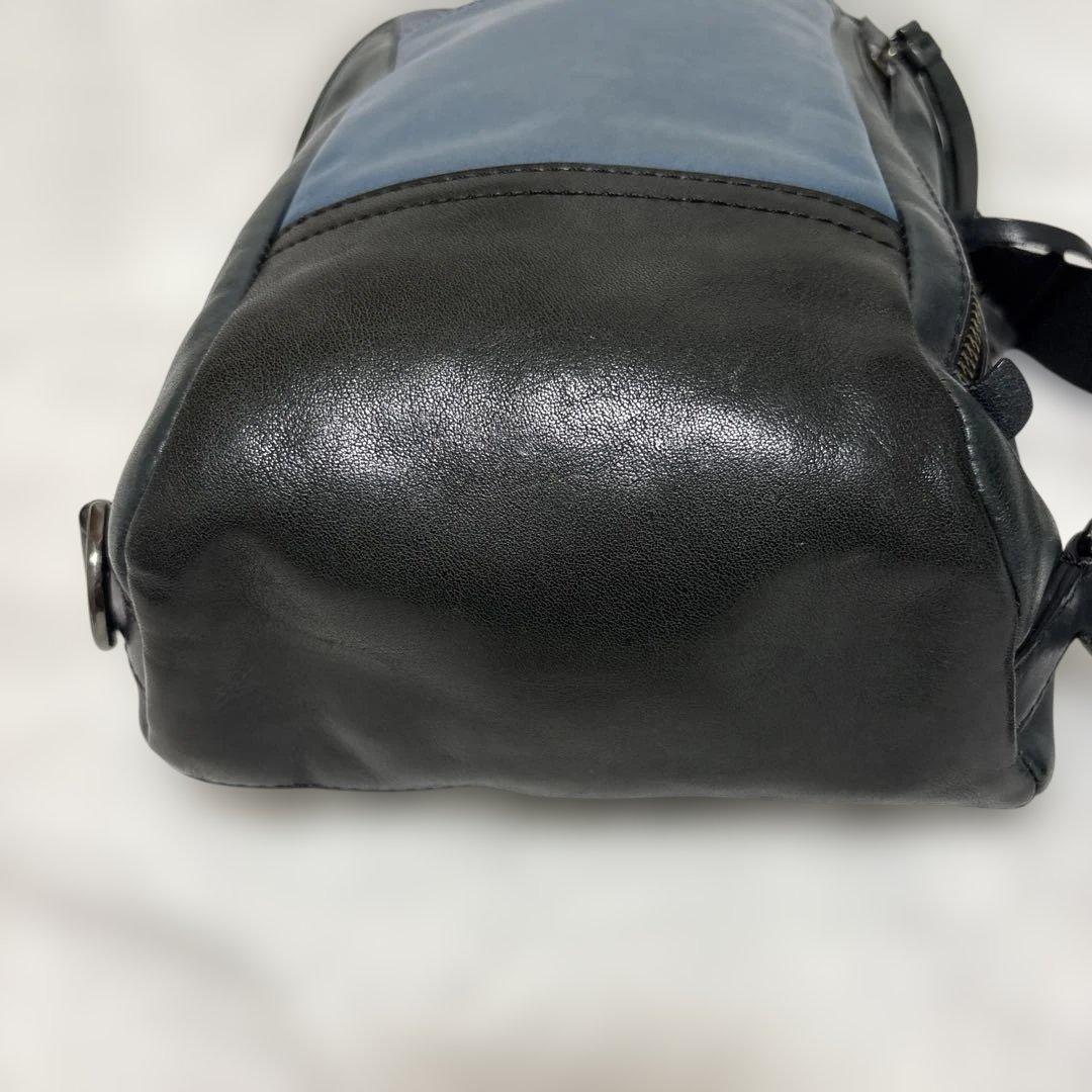 COACH コーチ　ボディバッグ ショルダーバッグ レザー　斜め掛け　メンズ