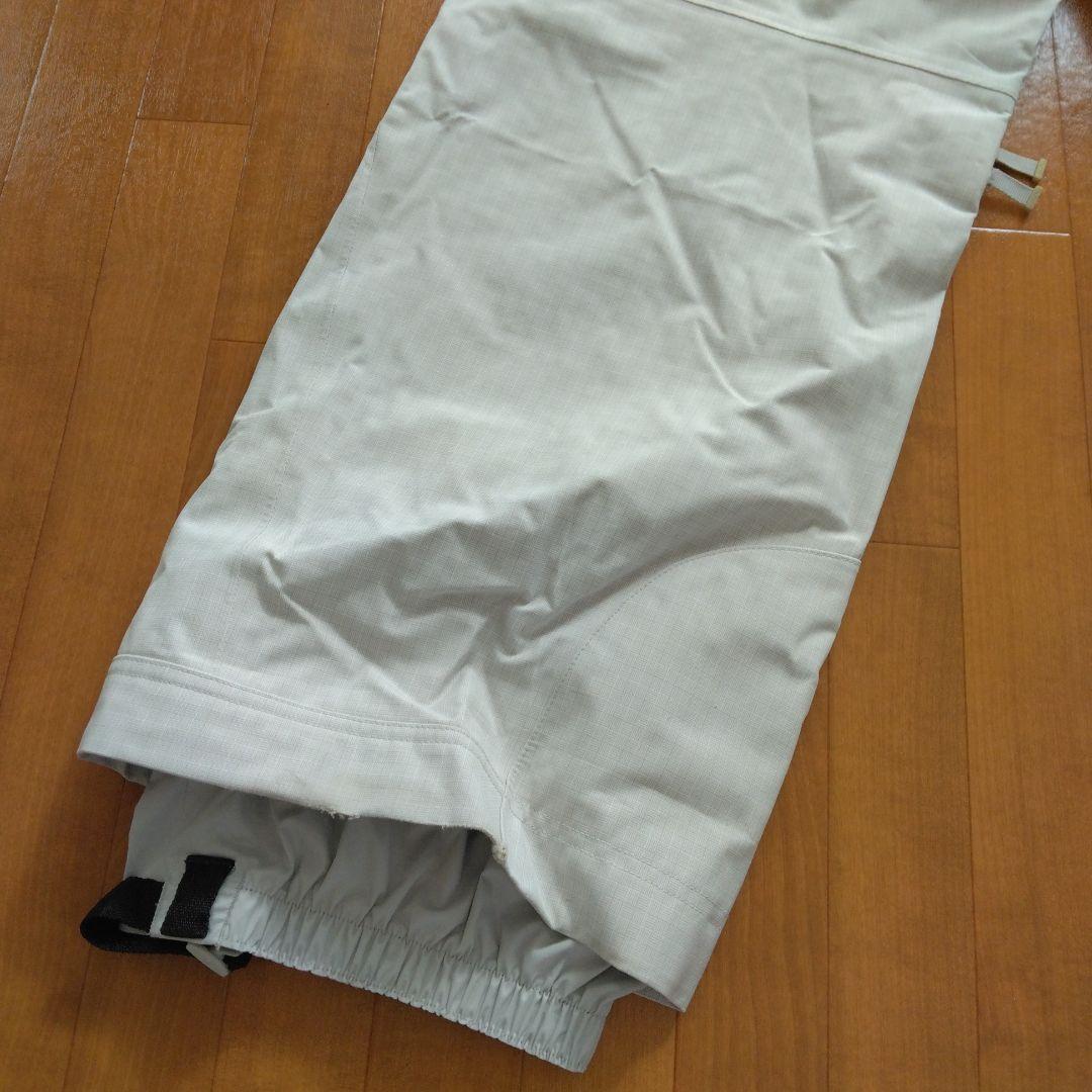 今ならおまけ付き！Patagonia スノーボードウェア ホワイト