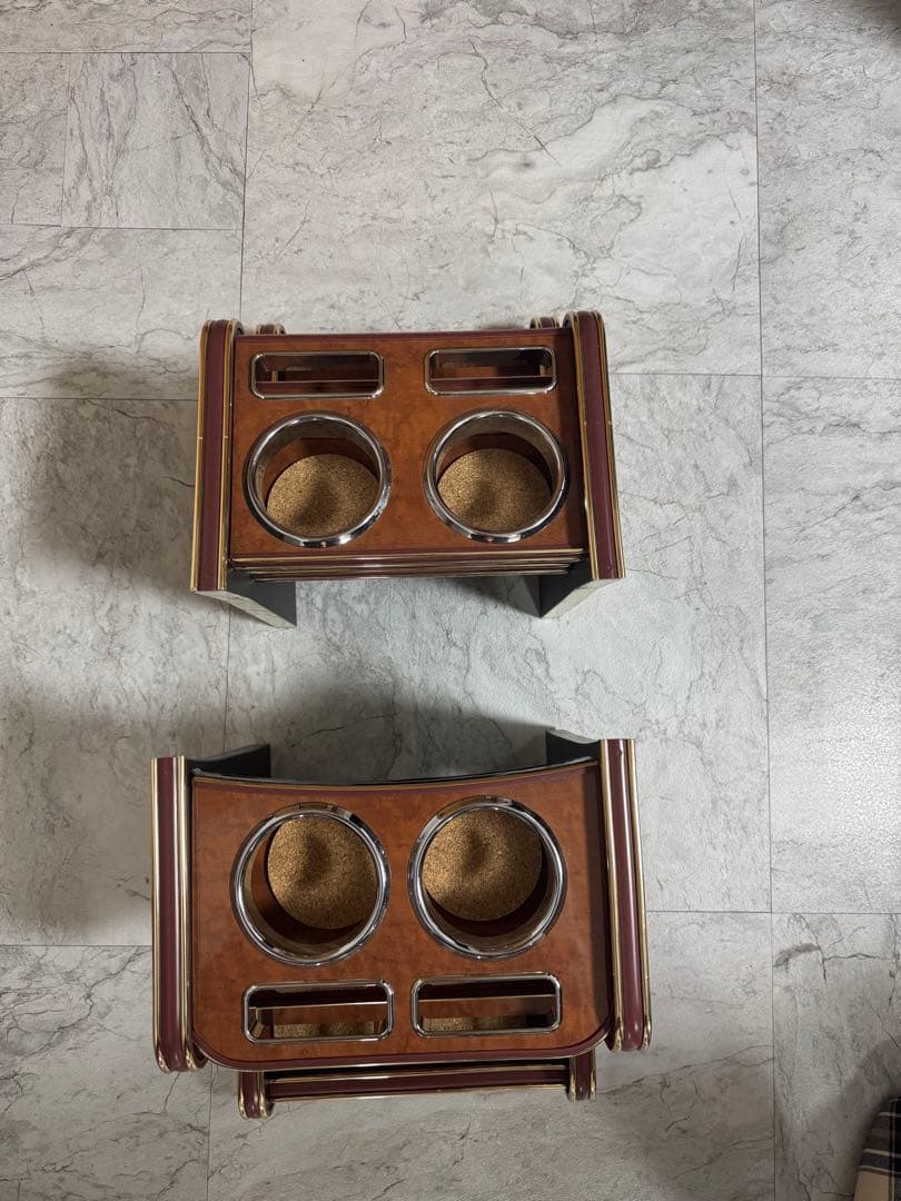 20アルファード・ヴェルファイア フロントテーブル フロント、リアカップホルダー