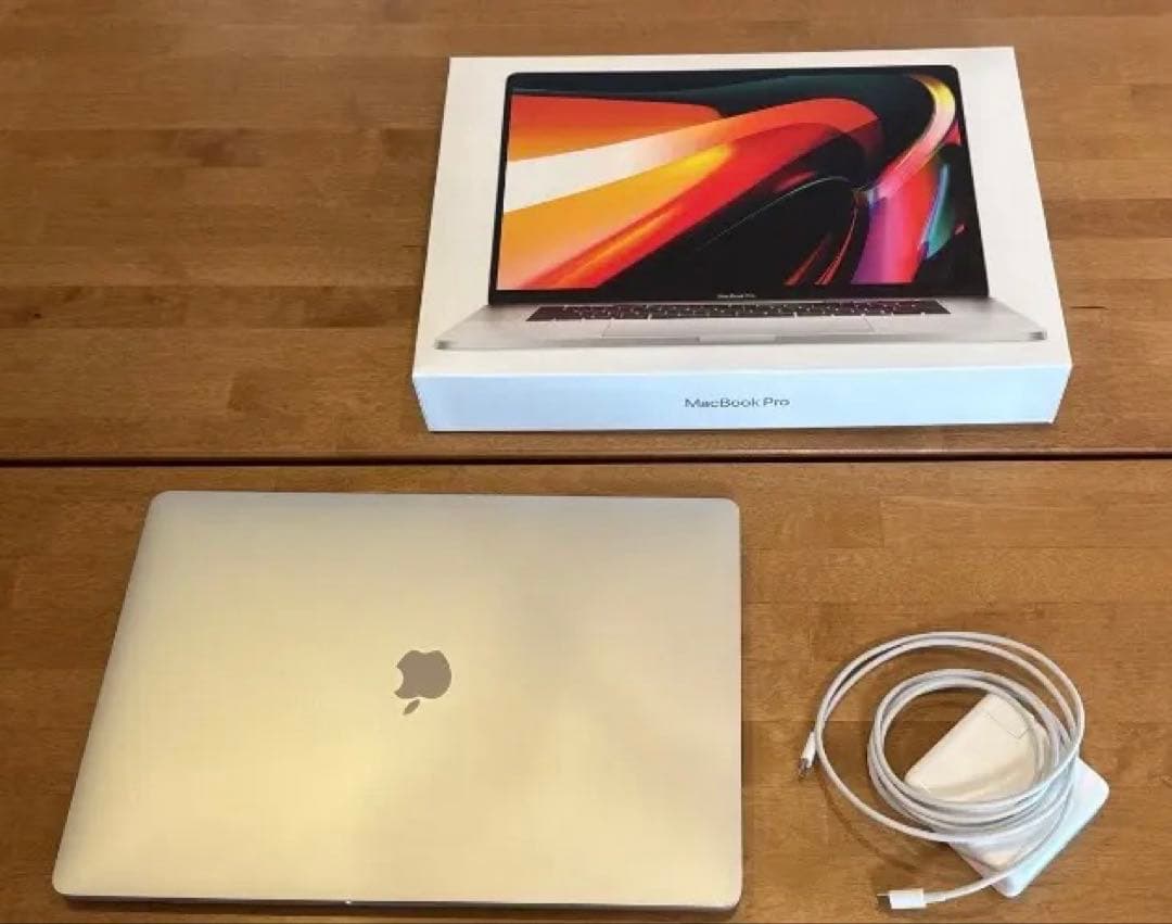 MacBook Pro 2019 16inch i9/32GB US配列