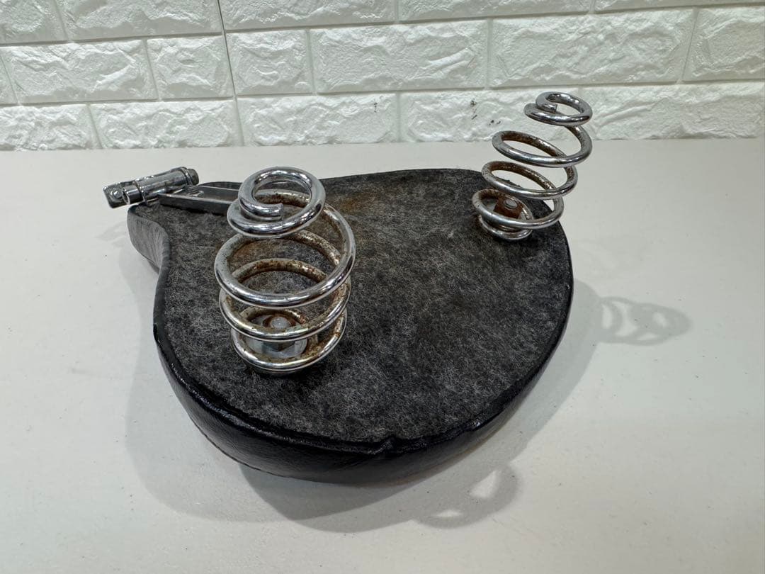 ショベル　リジット　サドル　ビンテージ　ソロ　FX S FLH 4速　スポスタ