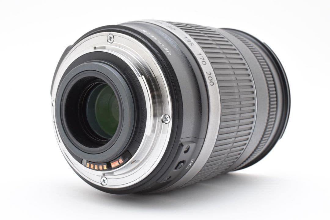 キヤノン CANON EF-S 18-200mm IS 高倍率ズームレンズ