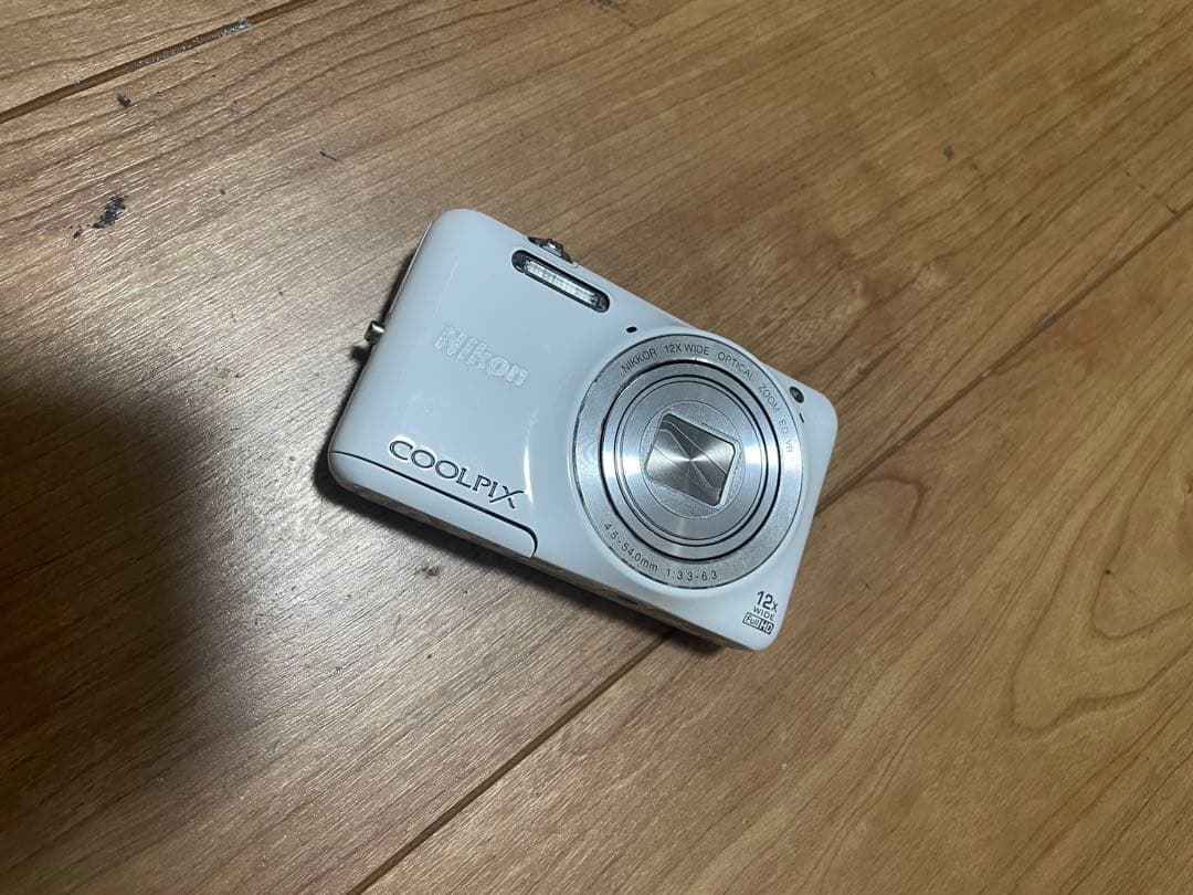 Nikon COOLPIX S6600 ホワイト コンパクトデジタルカメラ