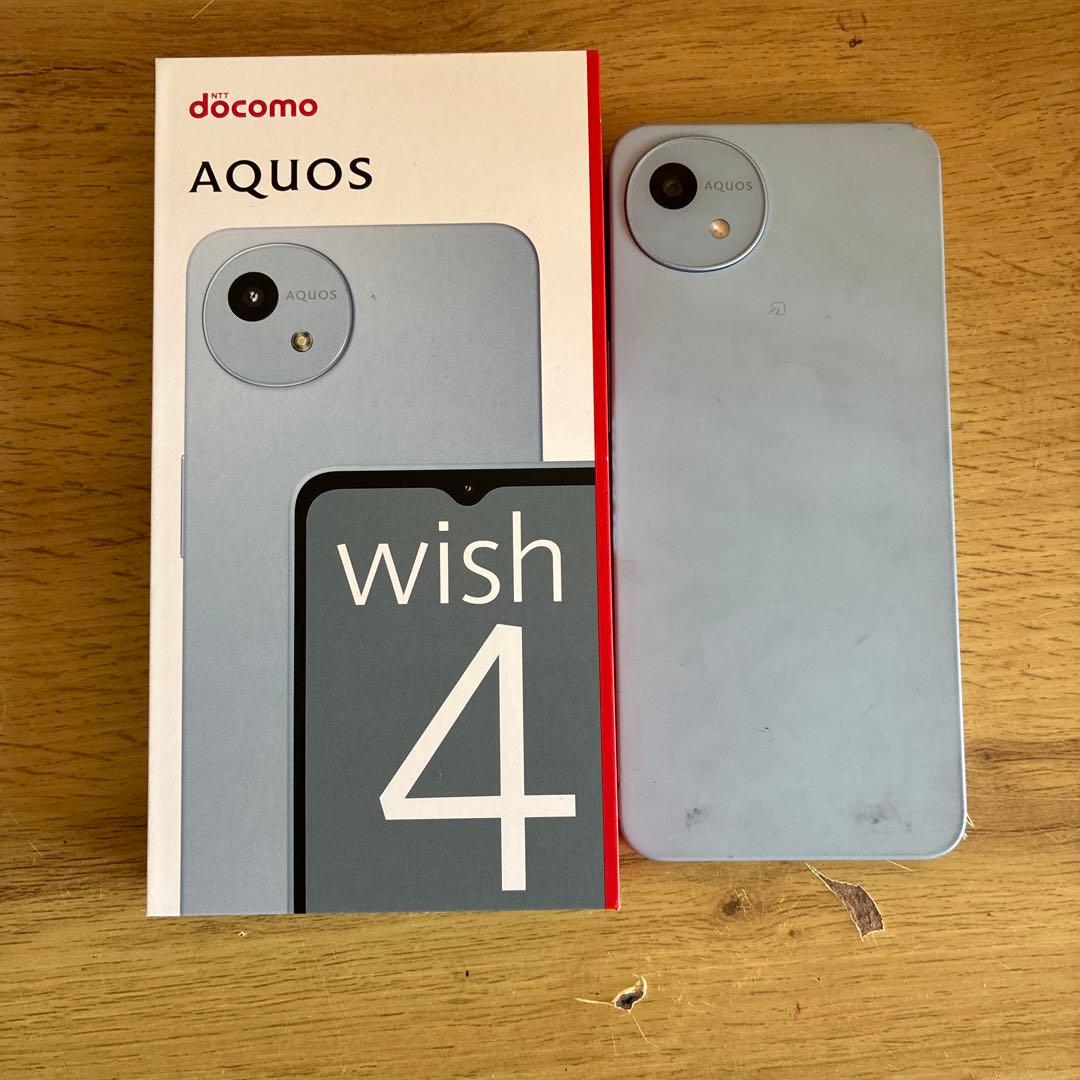 AQUOS wish4 中古　Android