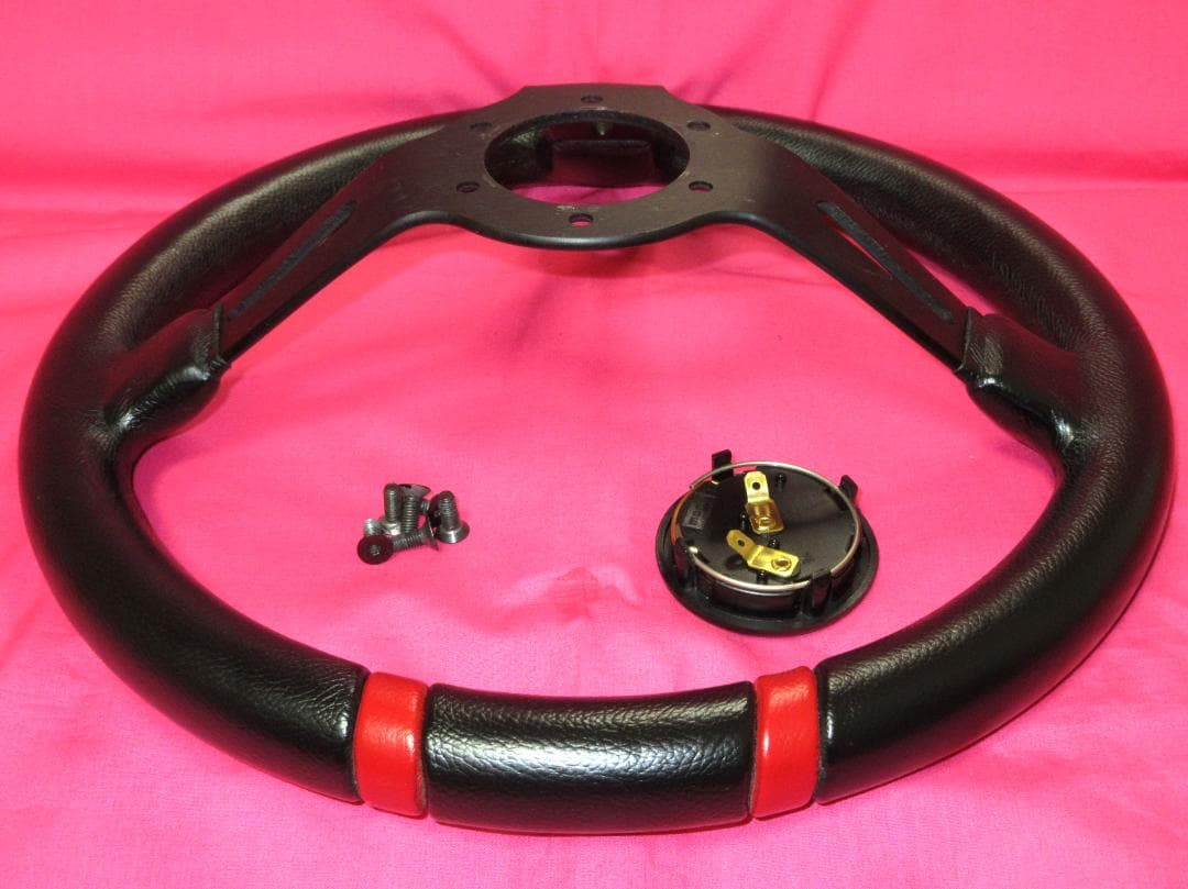 6205 正規品 MOMO DRIFTING モモドリフティング 小径33Φ