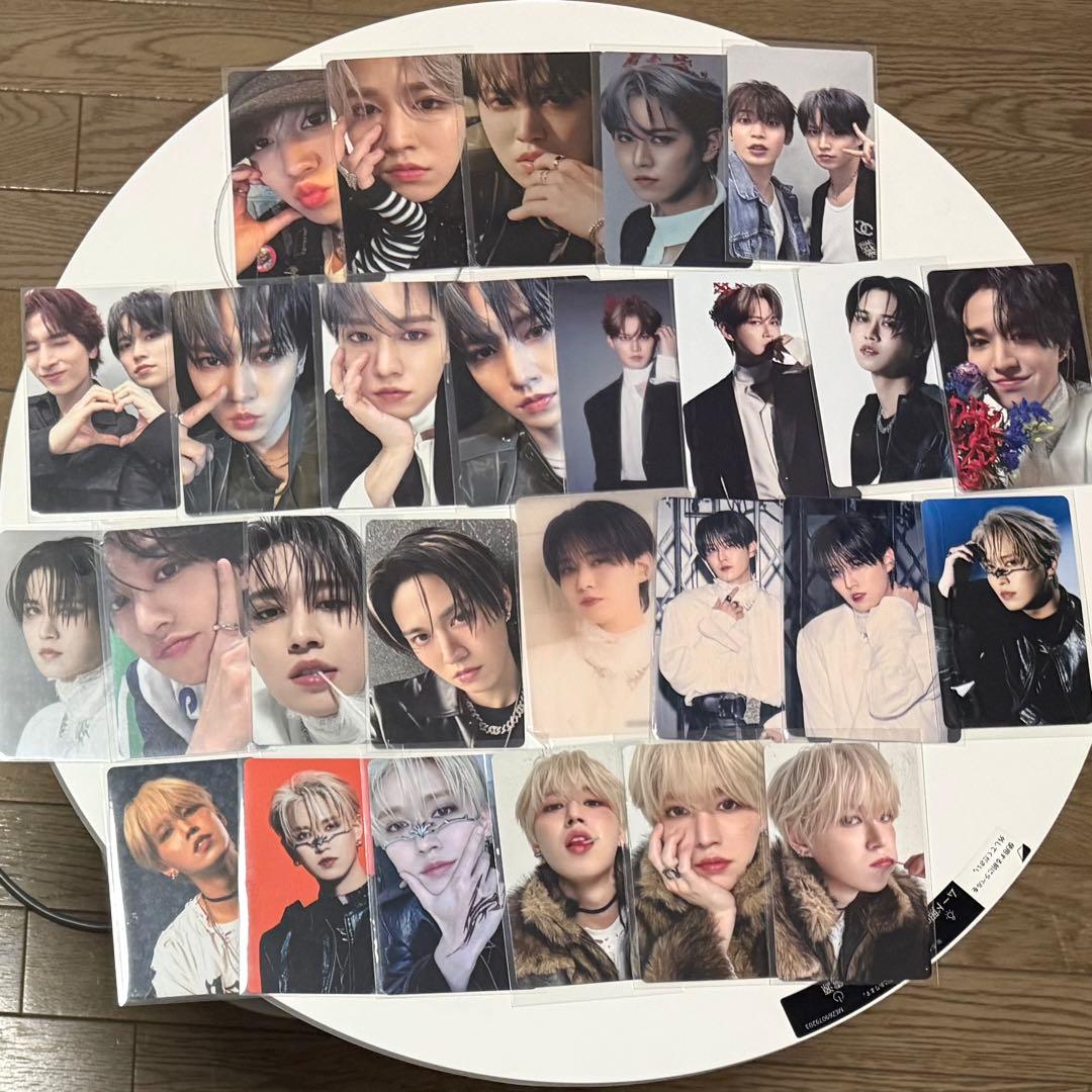 白岩瑠姫 トレカ201枚 アクスタ12体 ワルツ 旧譜 まとめ売り