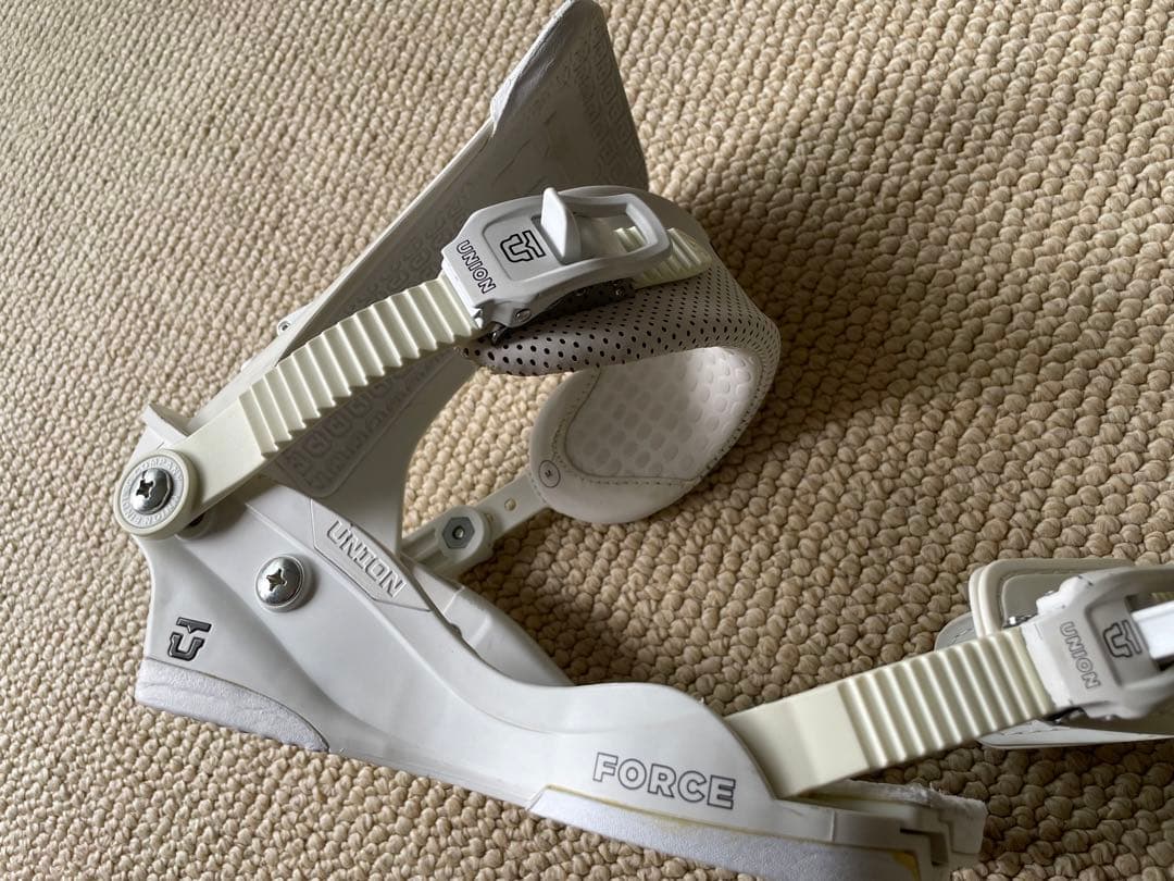 UNION FORCE Mサイズ　スノーボードビンディング