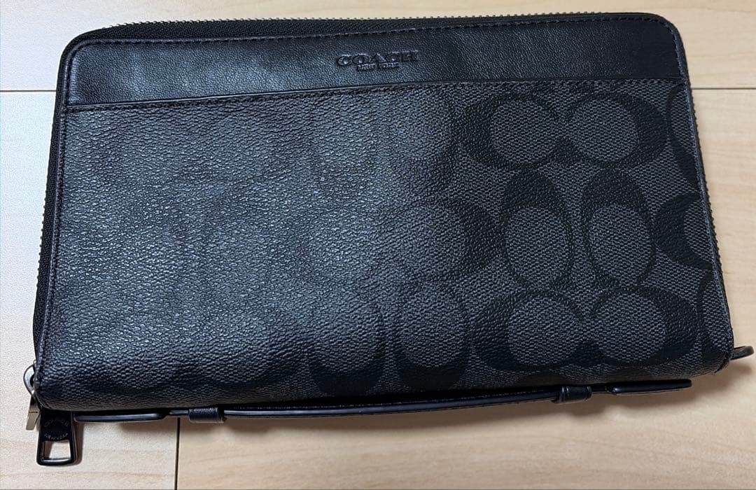 コーチ ダブルジップ トラベル オーガナイザー・シグネチャー キャンバス 長財布