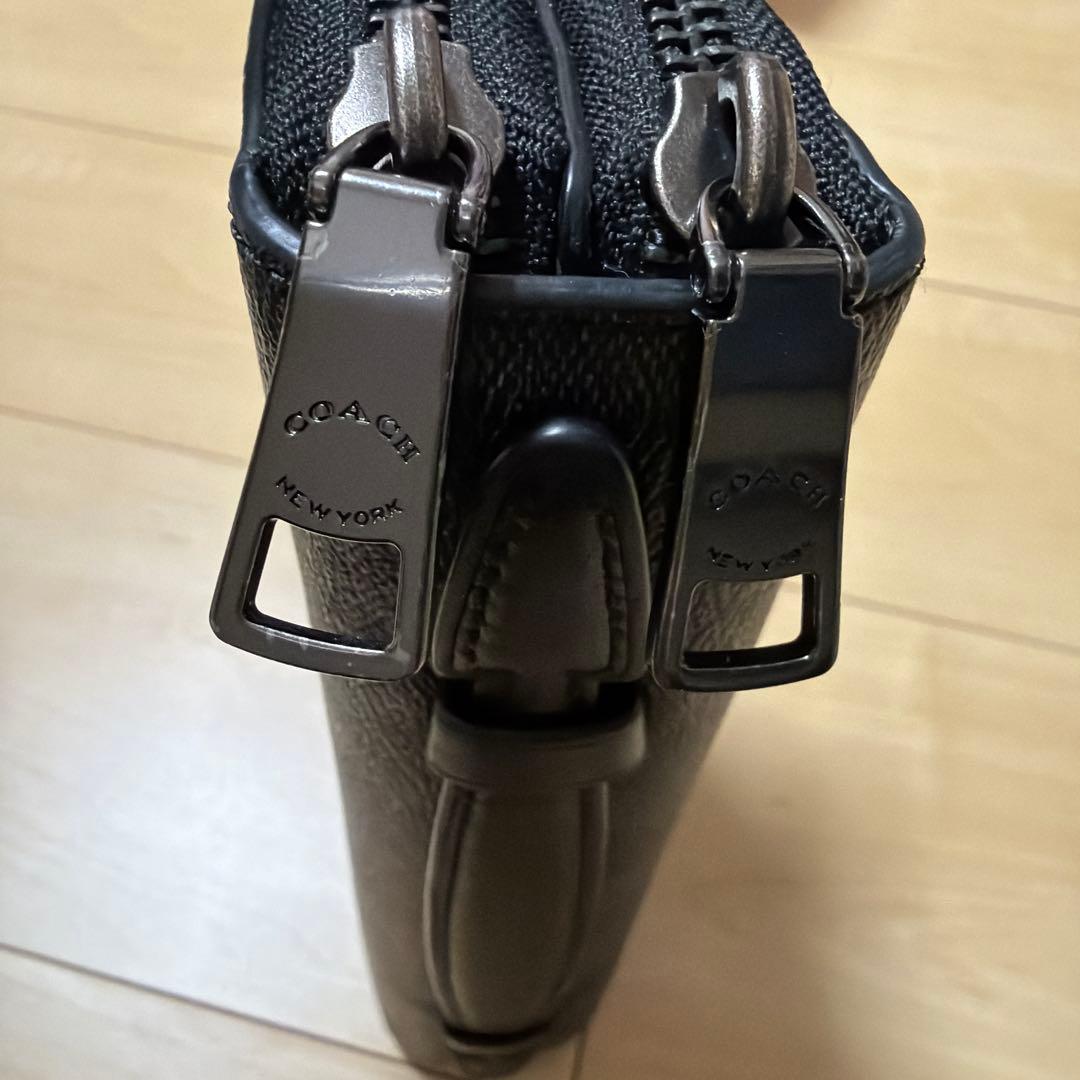 コーチ ダブルジップ トラベル オーガナイザー・シグネチャー キャンバス 長財布