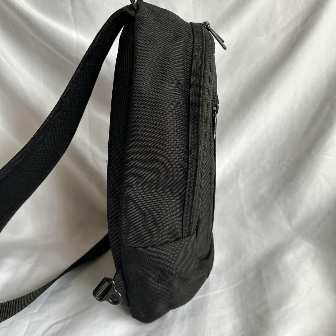 【極美品】マンハッタンポーテージ　JALオリジナル クロス ボディバッグ 黒