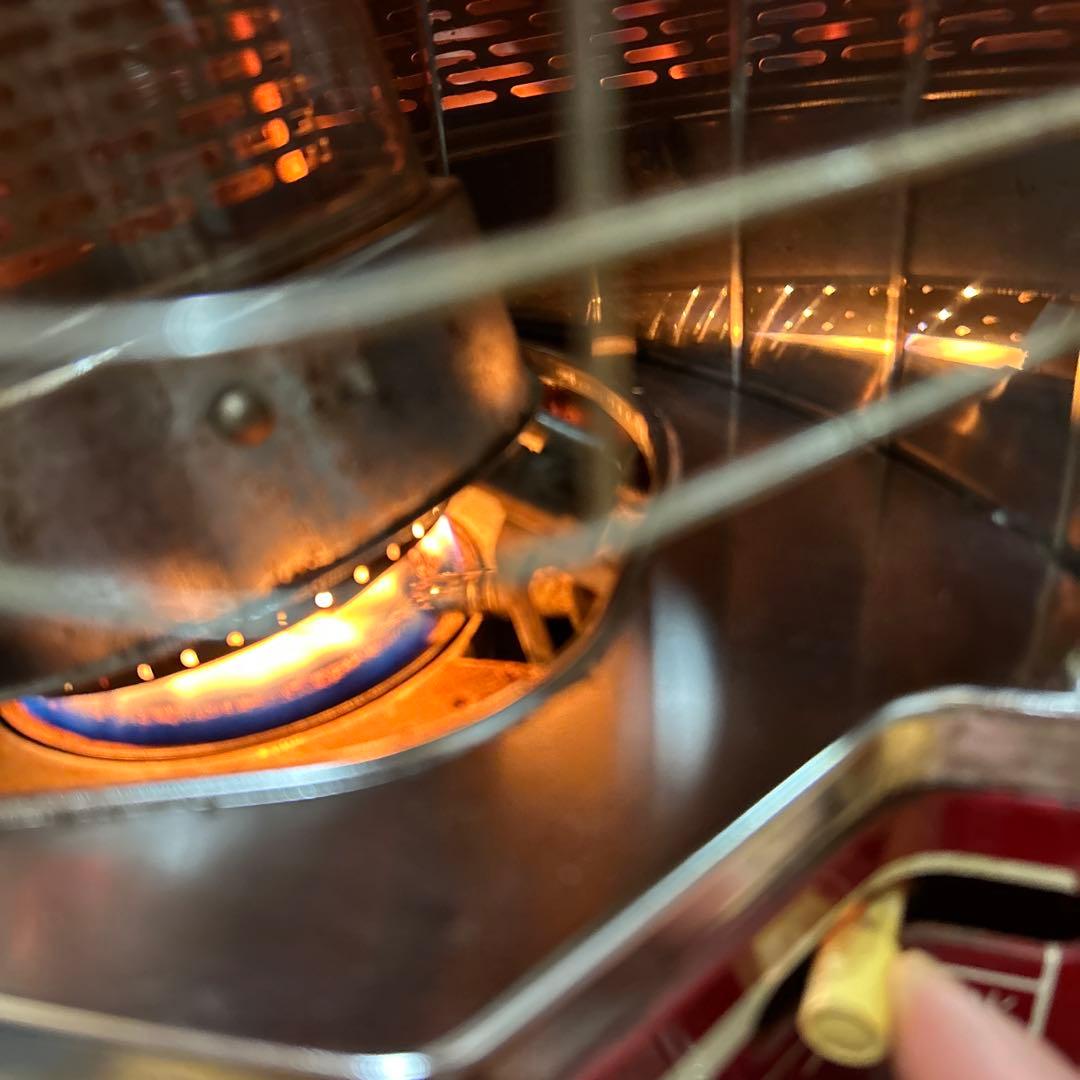 コロナ石油ストーブＳＲ―１　前期型レトロ　放射式タンク一体型　電子点火OK！