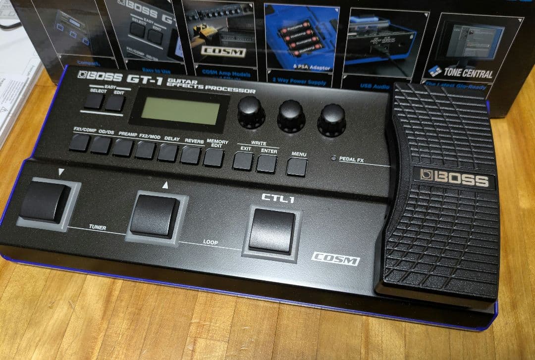 【超美品】BOSS GT-1 ／汎用アダプター付き