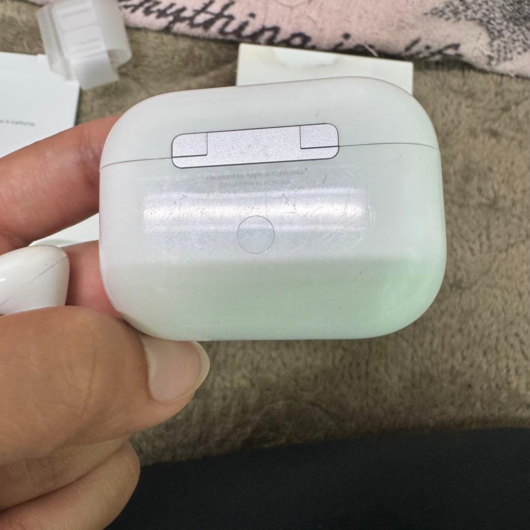 今週のみお値下げ！Apple AirPods Pro ワイヤレス充電ケース付き