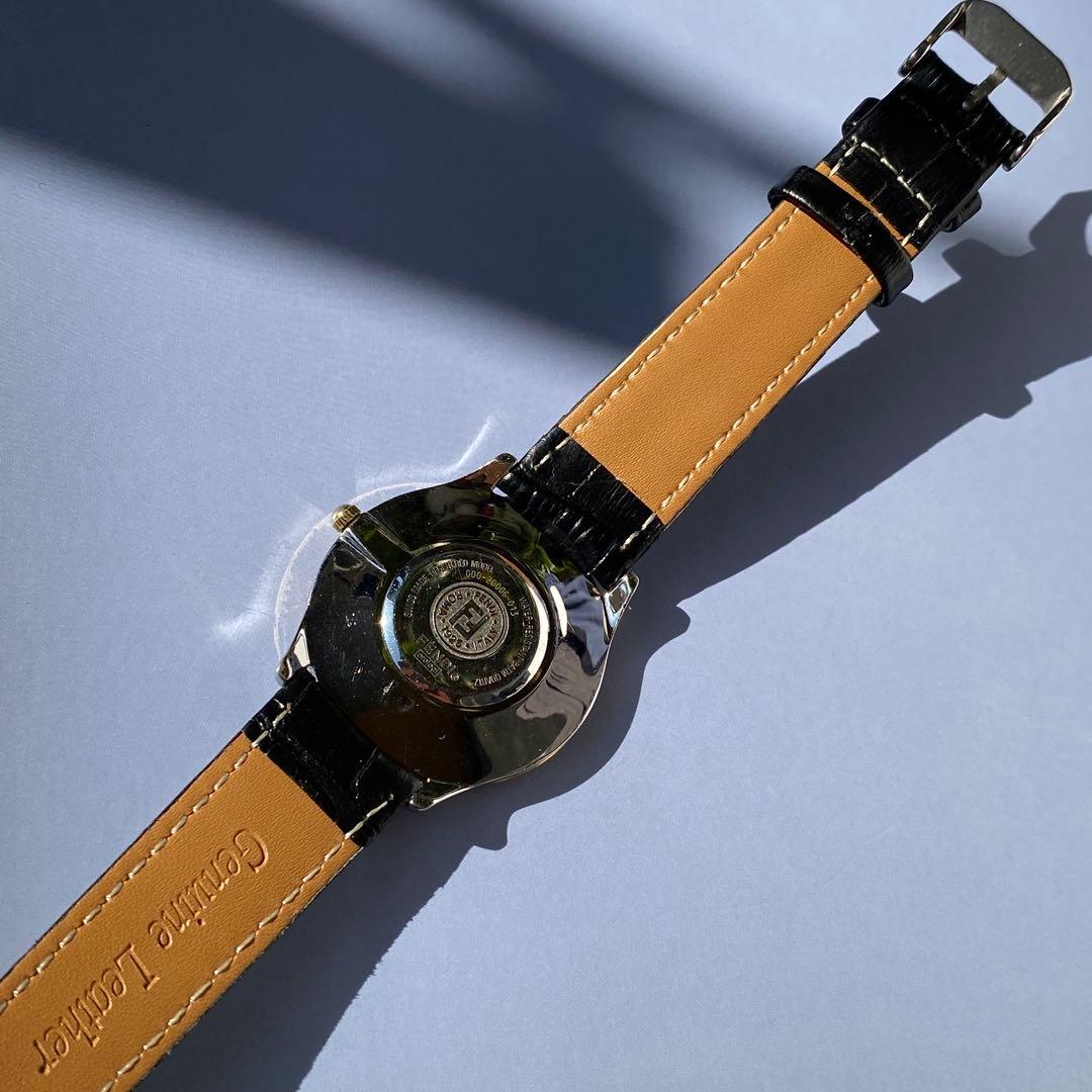 FENDI ローマ数字インデックス 時計