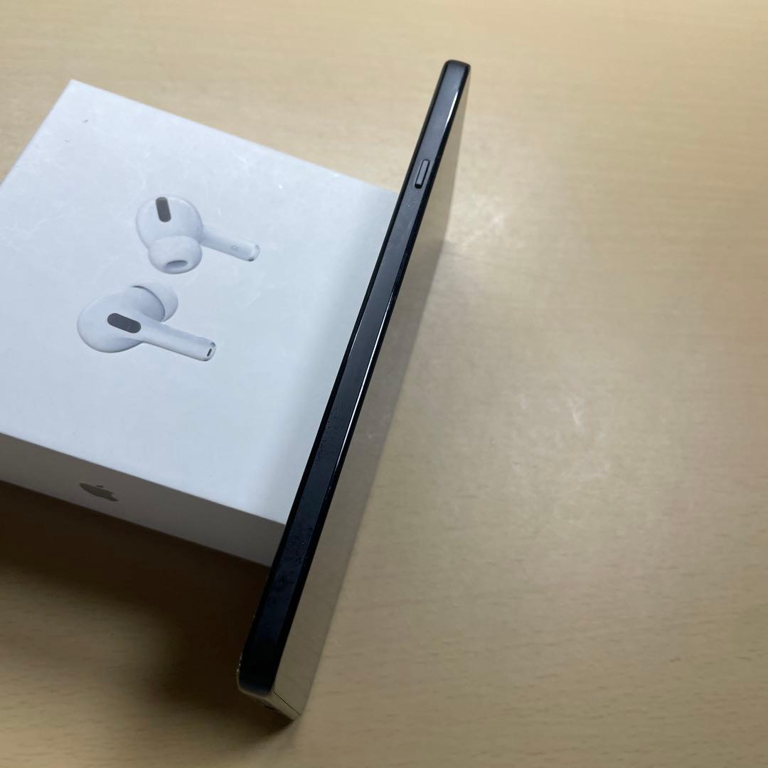 Motorola edge 20 128GB SIMフリー　割れなし