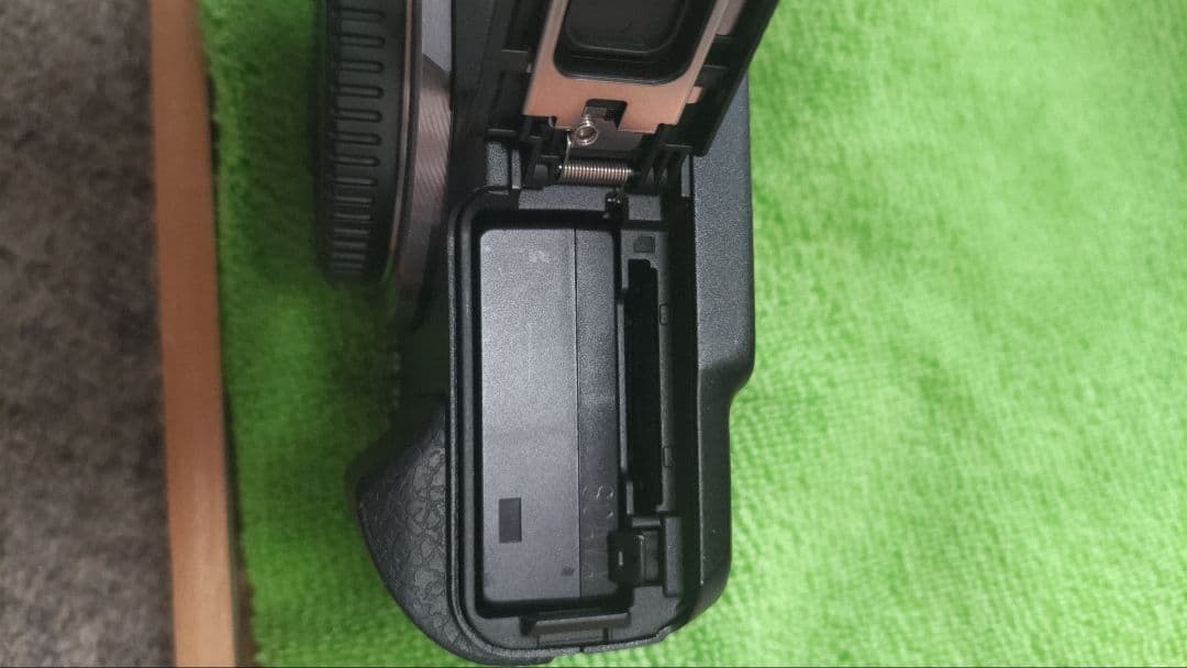 パナソニック　DMC-GF5 完動品　程度良好　ショット数1500 日本製