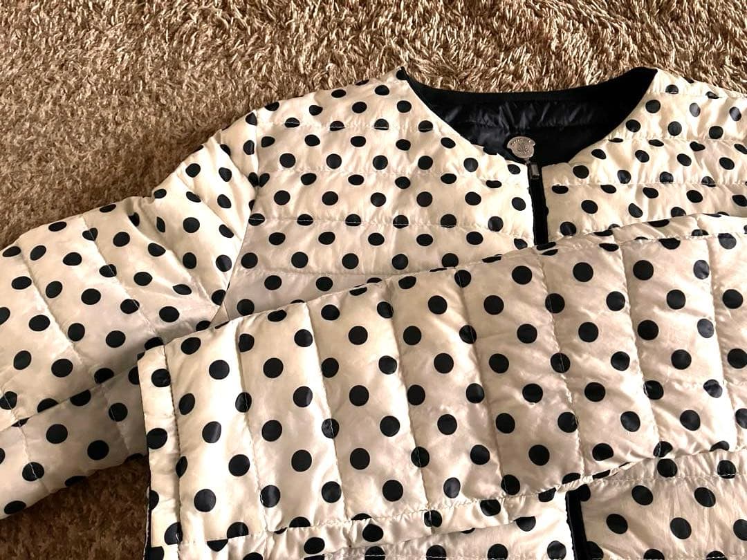 Moncler モンクレール　希少リバーシブルライトダウン　黒X水玉　ノーカラー