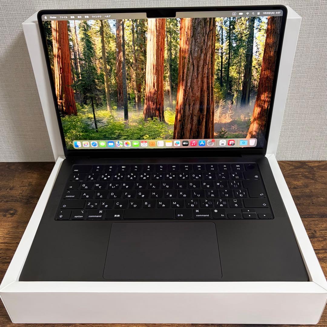 MacBook Pro 14インチM4Pro メモリ24GB SSD1TB