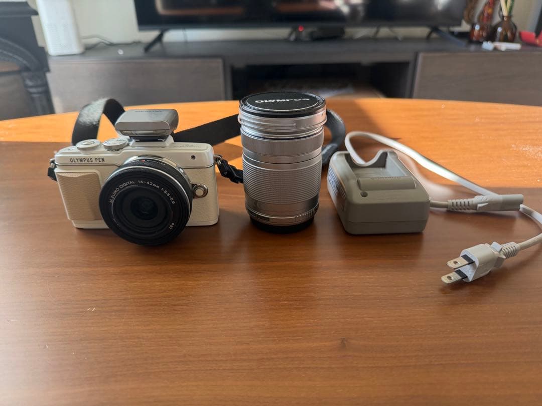 Olympus PEN E-PL7 ミラーレス一眼カメラ