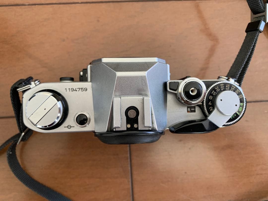 Canon AE-1 、A1一眼レフカメラ2台とレンズ、付属品多数セット