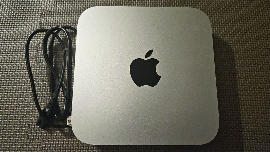 Mac mini (Late 2012) SSD:500GB メモリ:16GB