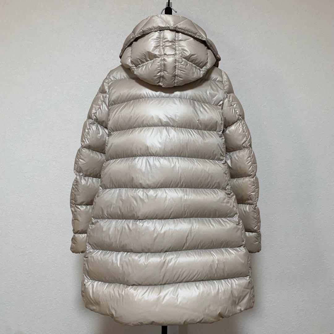 【人気】モンクレール　 SUYEN スイエン　0 ベージュ　5D120