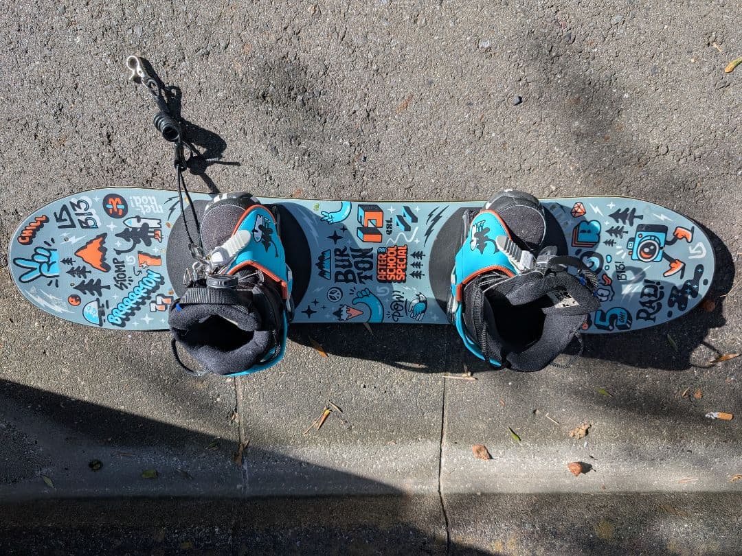 Burtonキッズスノーボード、ビンディング、ブーツセット