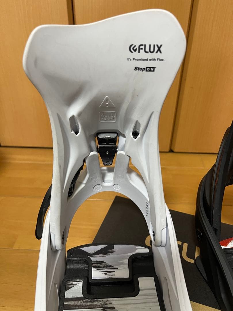 FLUX step on S.D.R (Mサイズ)