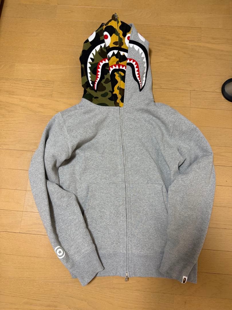 迷彩シャークデザイン ジップアップパーカー