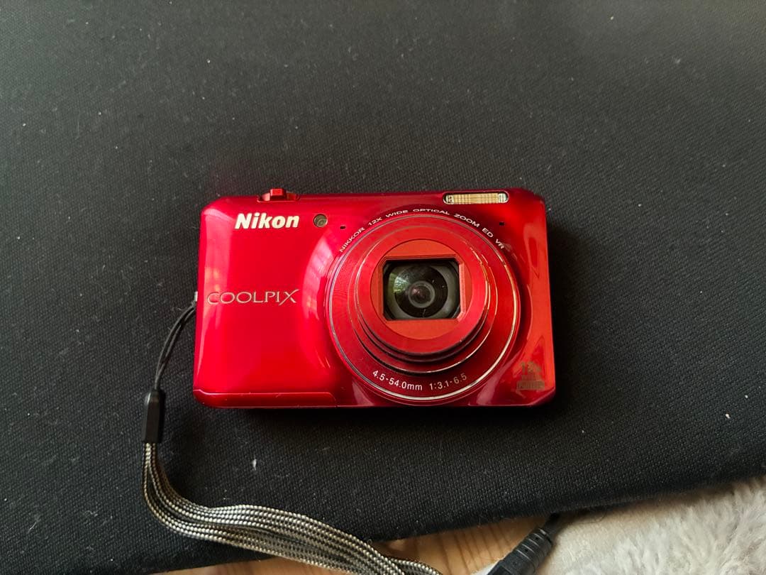 Nikon COOLPIX S6400 レッド
