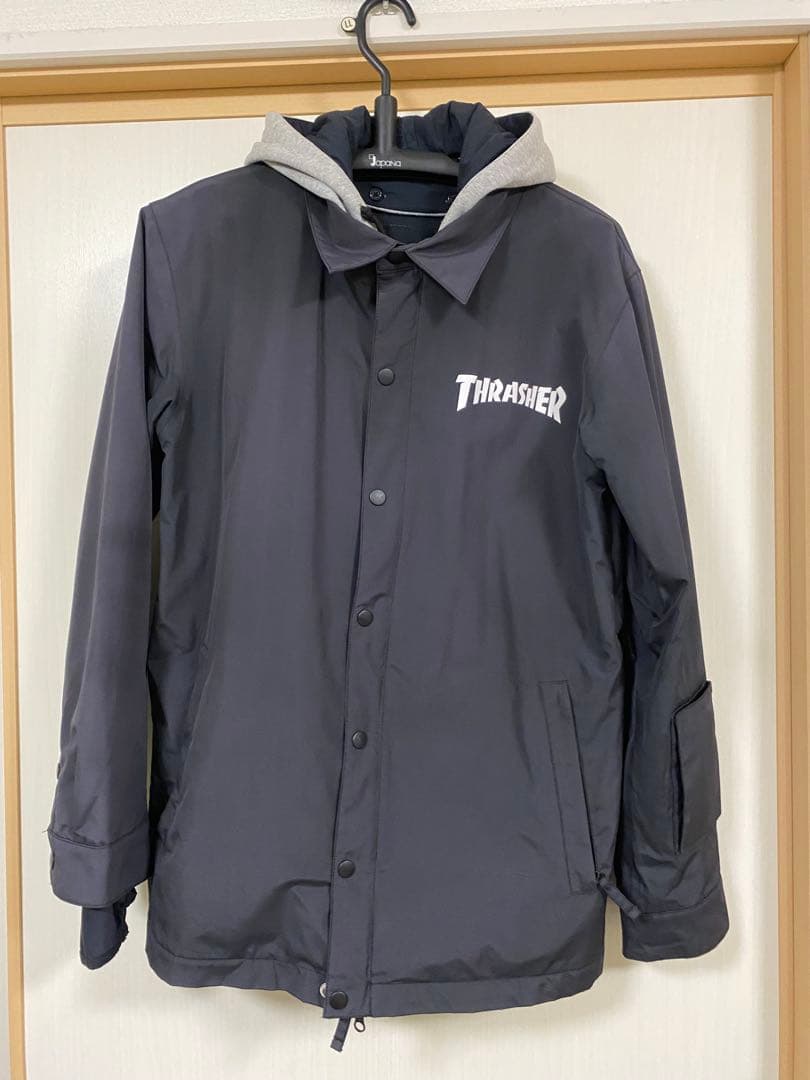 【みーたい  ＊】 THRASHER フード付きウェア 黒
