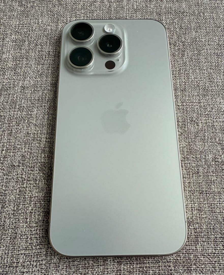 iPhone15pro 128GB ナチュラルチタニウムSIMフリー 箱付き