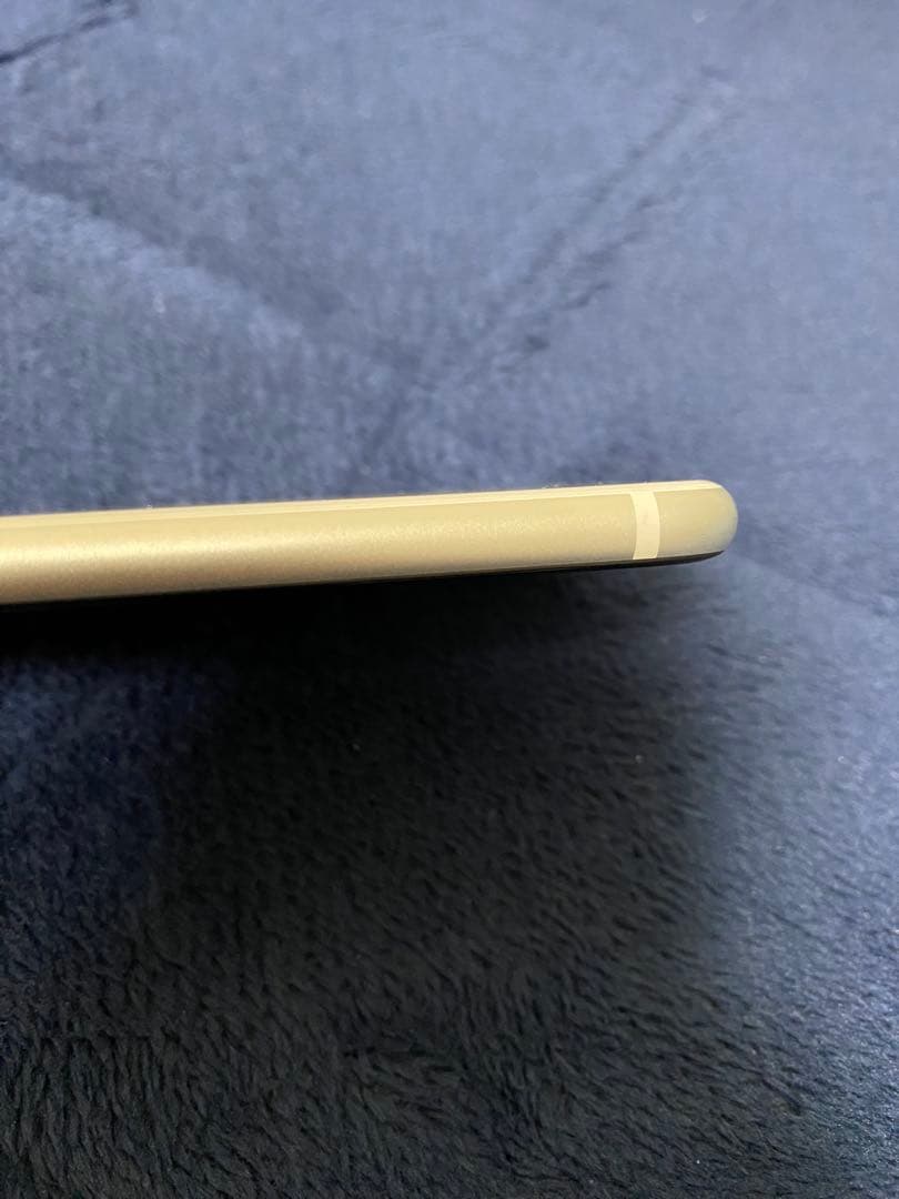 iPhone SE 第2世代 64GB SIMフリー（ロック解除済）