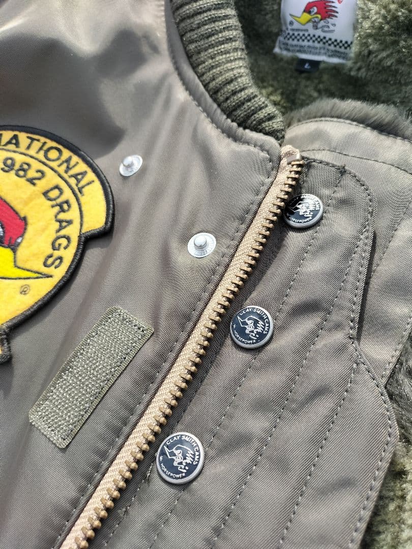 CLAY SMITH ウインタージャケットカーキ　Ｌサイズ　新品未使用