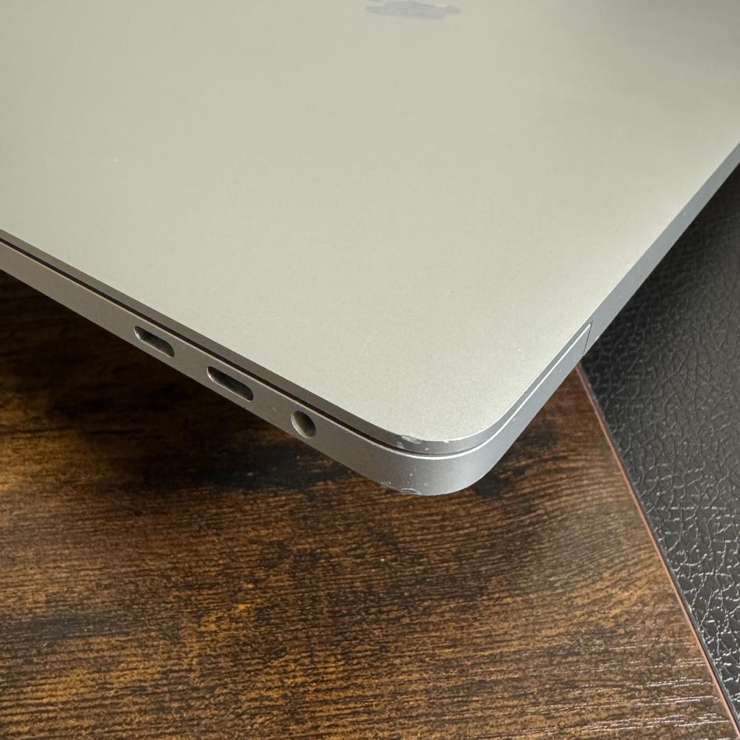 ★良品★MacBookProMVVL2J/A Corei9/32GB/SSD1T