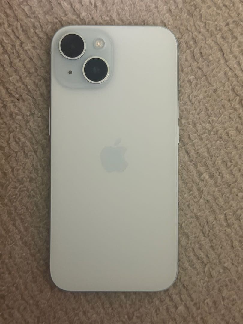 Apple iPhone 15 128GBホワイト